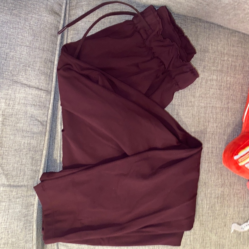 Lululemon 7/8 straight slim leg dance pant